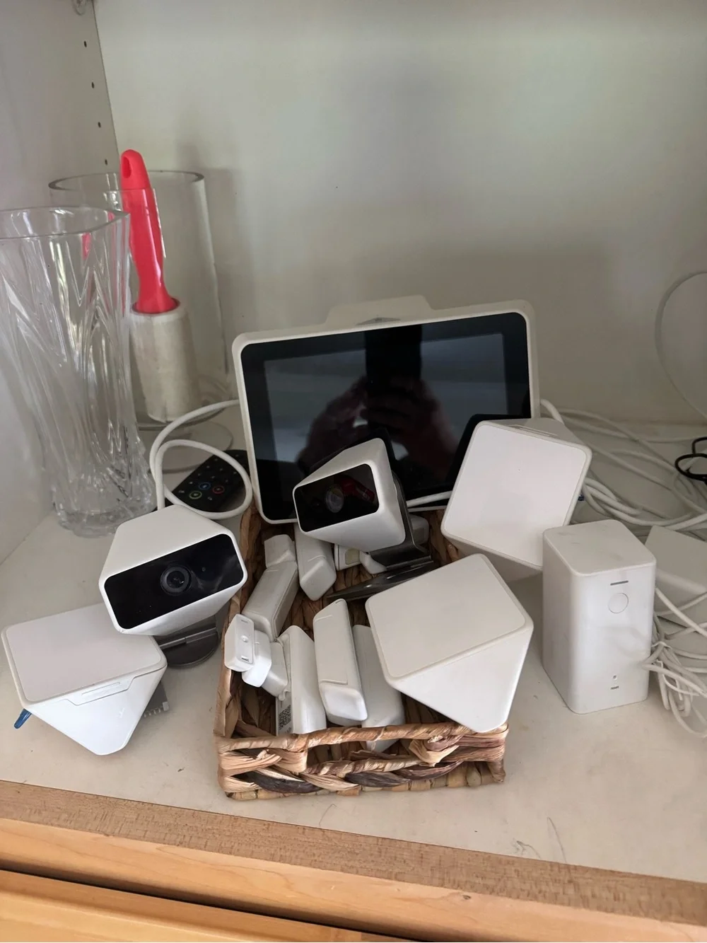 Xfinity White Home Security Camera & Smart Hub Set